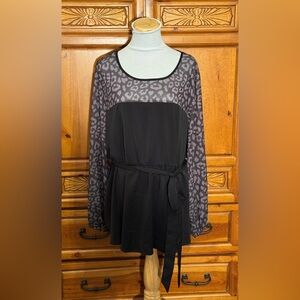BloomChic Black and Gray Leopard Print Blouse